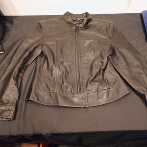 Andrew Marc Leather Jacket Womens Size L Zipper Collar Snap Detail
